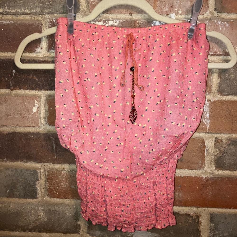 Vivace Sleeveless Halter Top